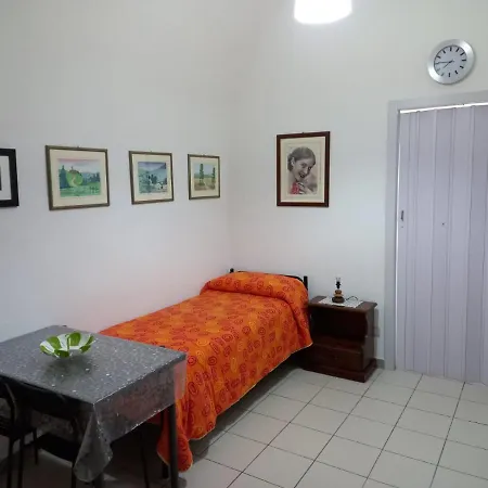 Apartment Mini House