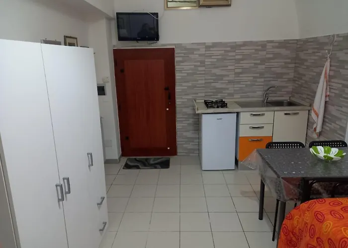 Apartment Mini House *